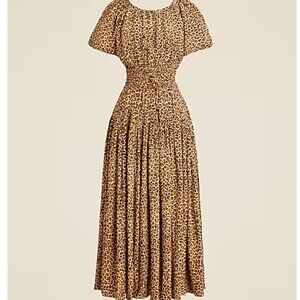 Like New JCrew Elena puff sleeve dress in Leopard crepe de chine, size XS